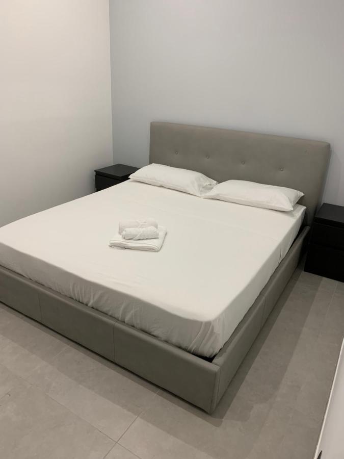 Vicolo Etnea Apartment Catania Bagian luar foto